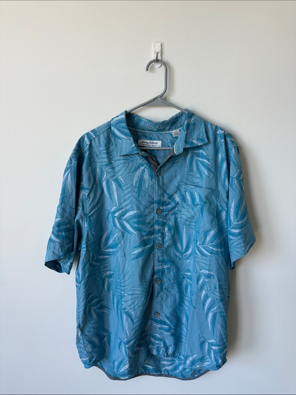 Tommy Bahama Teal Blue Leaf-Print Short Sleeve Camp Shirt